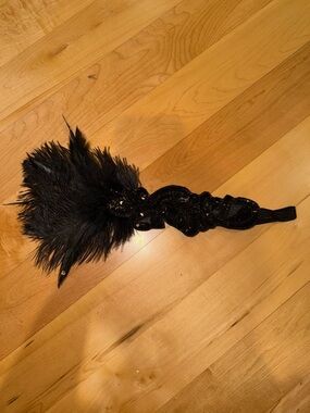 Amazon 1920s black sequin feather headband ONLY WORN ONCE!!!